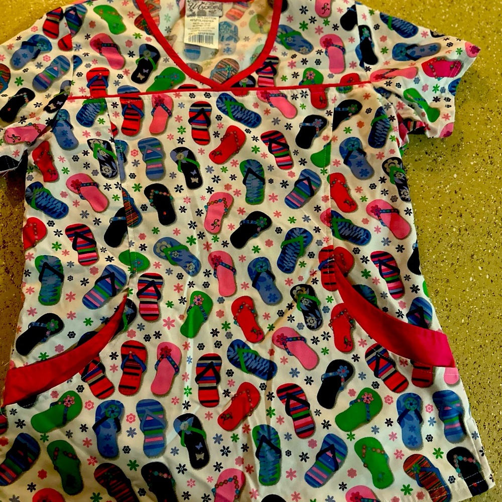 Uniform scrub top